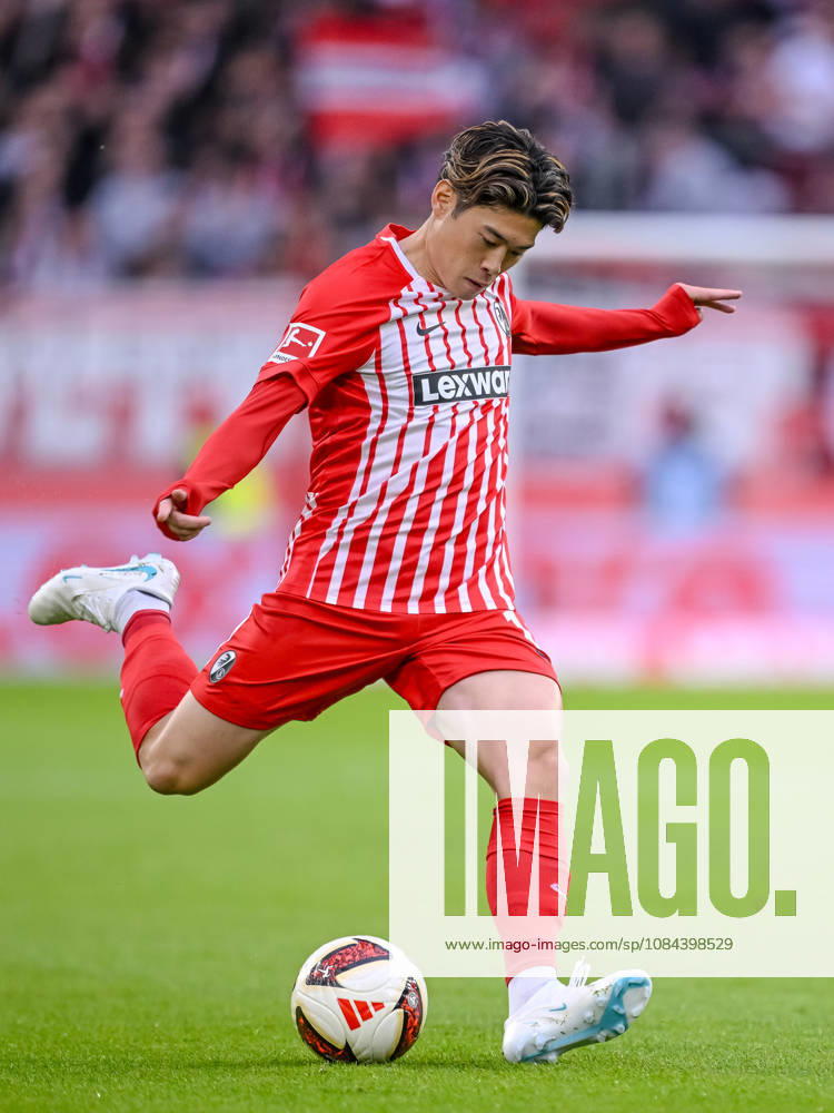 Yuito Suzuki of SC Freiburg in action, on the ball, making a solo run during the Bundesliga match between Sport Club Freiburg and FC Schalke 04 at Europa-Park Stadium on October 11, 2026, in Freiburg im Breisgau, Germany Photo by Harry Langer DeFodi Images Yuito Suzuki of SC Freiburg controls the ball during the Bundesliga match between Sport Club Freiburg and FC Schalke 04 at Europa Park Stadion on October 11, 2026, in Freiburg im Breisgau, Germany. Photo by Harry Langer, DeFodi Images. DFB and DFL regulations prohibit any use of photographs as image sequences and or quasi-video. Photo by Harry Langer, DeFodi Images. DFB and DFL regulations prohibit any use of photographs as imSEQUENCES AND OR QUASI-VIDEO