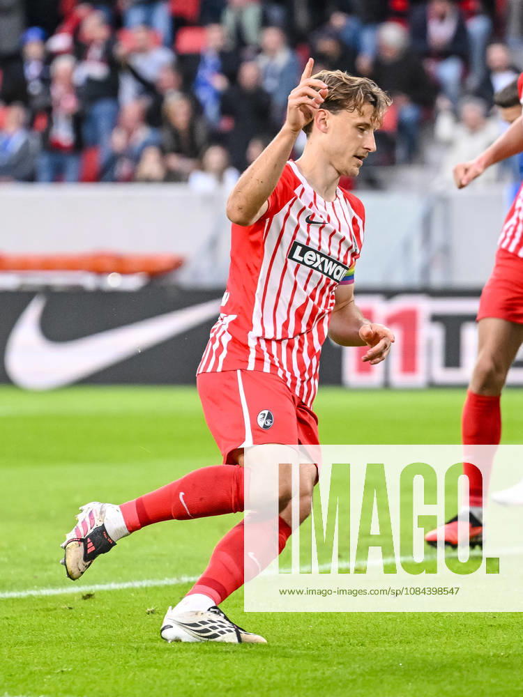 Maximilian Eggestein of SC Freiburg celebrates after scoring his team s first goal, making the score 1–0, during the Bundesliga match between Sport Club Freiburg and FC Schalke 04 at Europa-Park Stadium on October 11, 2026, in Freiburg im Breisgau, Germany. Photo by Harry Langer, DeFodi Images. Maximilian Eggestein of SC Freiburg celebrates after scoring his team’s first goal during the Bundesliga match between Sport Club Freiburg and FC Schalke 04 at Europa Park Stadion on October 11, 2026, in Freiburg im Breisgau, Germany. Photo by Harry Langer, DeFodi Images. DFB and DFL regulations prohibit any use of photographs as image sequences and or quasi-video. Photo by Harry Langer, DeFodi Images. DFB and DFL regulations prohibit any use of photographs as imSEQUENCES AND OR QUASI-VIDEO