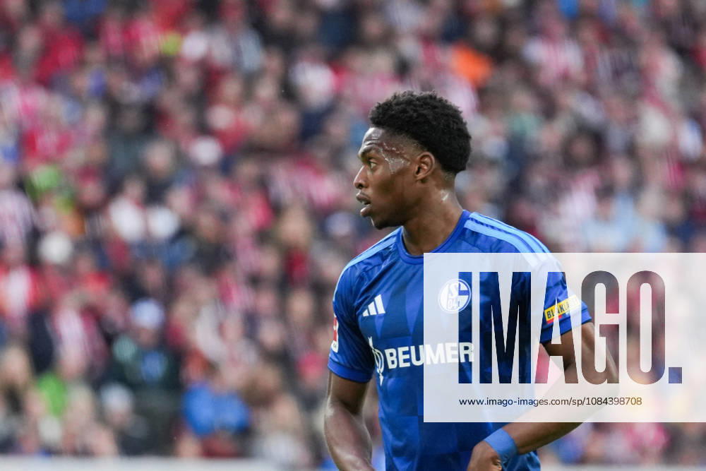 1 Bundesliga SC Freiburg vs. FC Schalke 04, October 11, 2026 Junior Adamu FC Schalke 04, 20 1 Bundesliga SC Freiburg vs. FC Schalke 04, Europa-Park Stadium, October 11, 2026 DFB and DFL regulations prohibit any use of photographs as image sequences and or quasi-video.