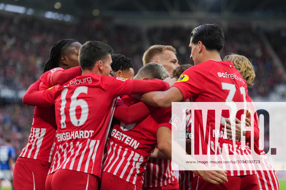 1 Bundesliga: SC Freiburg vs. FC Schalke 04, October 11, 2026—Celebration of the 1–0 goal by Maximilian Eggestein (SC Freiburg), 8 1 Bundesliga: SC Freiburg vs. FC Schalke 04, Europa-Park Stadium, October 11, 2026 DFB and DFL regulations prohibit any use of photographs as image sequences and or quasi-video.