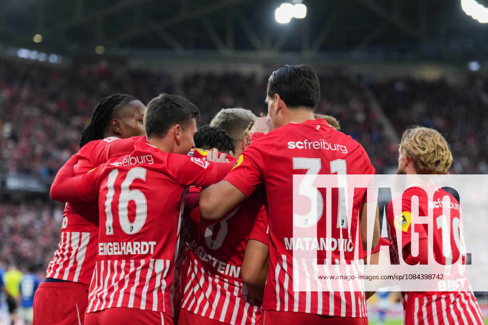 1 Bundesliga: SC Freiburg vs. FC Schalke 04, October 11, 2026—Celebration of the 1–0 goal by Maximilian Eggestein (SC Freiburg), 8 1 Bundesliga: SC Freiburg vs. FC Schalke 04, Europa-Park Stadium, October 11, 2026 DFB and DFL regulations prohibit any use of photographs as image sequences and or quasi-video.