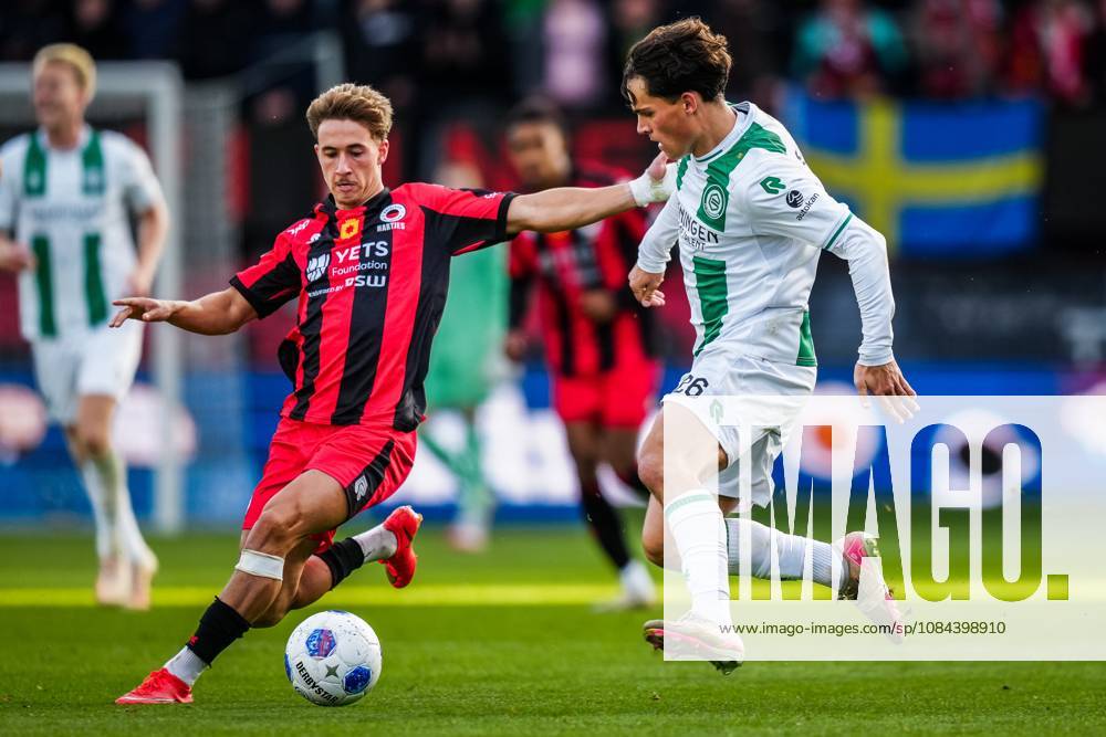, Stadium Woudestein , season 2026 2027 , Dutch Eredivisie football , match between Excelsior Rotterdam and FC Groningen , picture shows Excelsior Rotterdam player Lennart Hartjes and FC Groningen player Thom van Bergen Excelsior - Groningen x208175261x