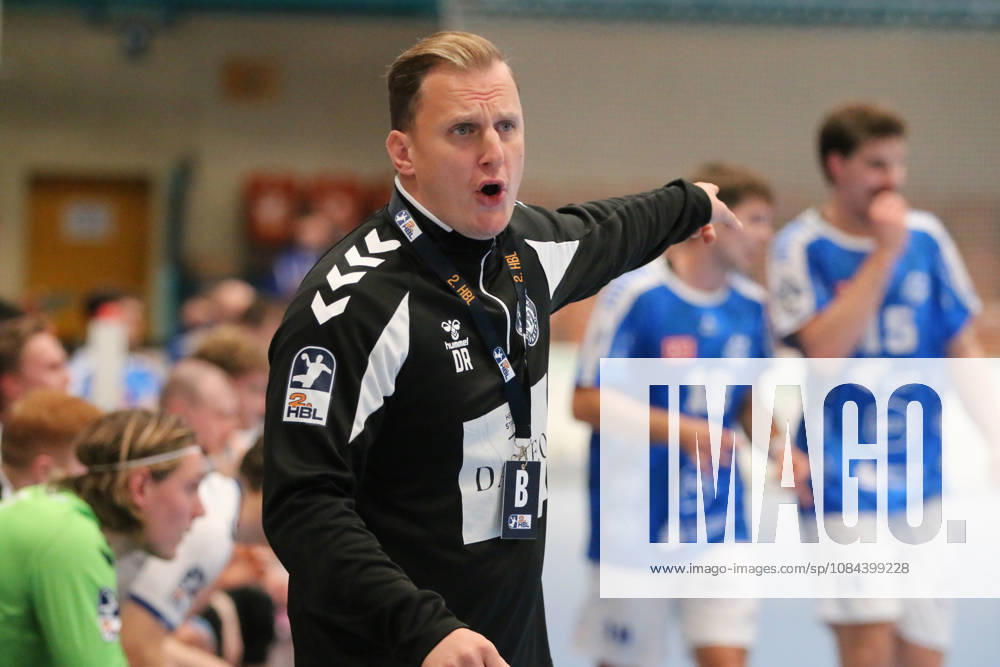 Men s Handball 2026–2027, 2nd Division, Matchday 7: Dessau Roßlauer HV 06 vs. VfL Lübeck Schwartau at Anhalt Arena, Dessau; Referee: Holger Thamm (Lübeck), coach talking with the referee Dessau Roßlau Saxony-Anhalt Germany