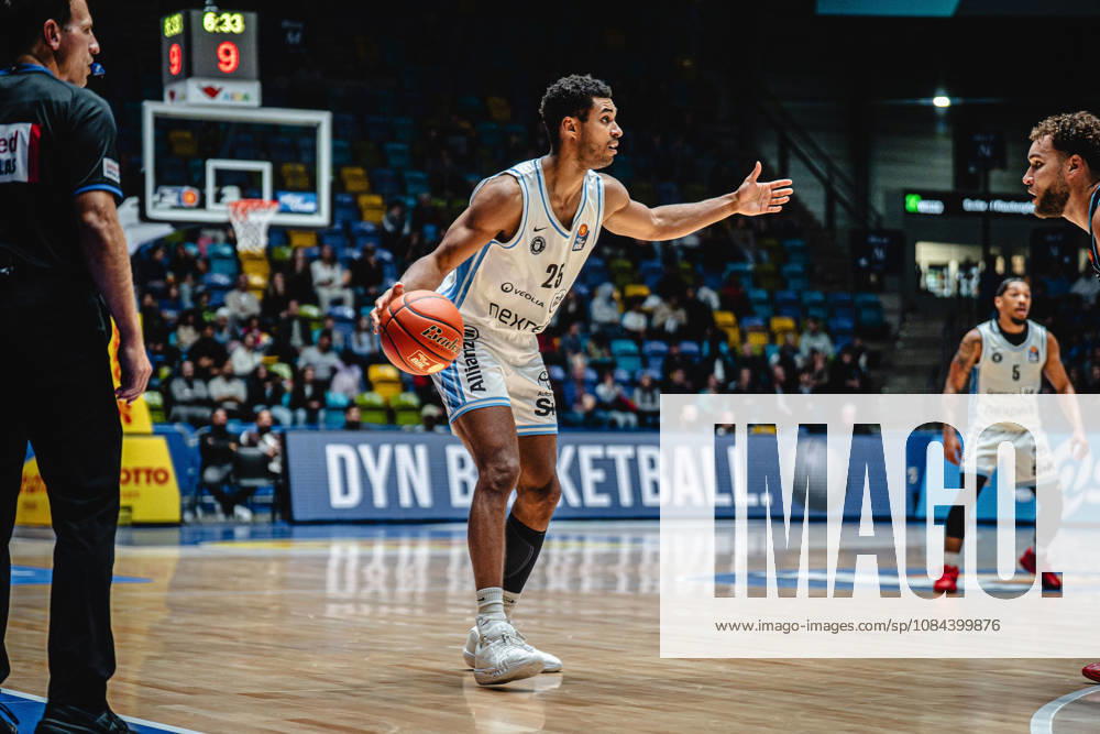 easyCredit BBL Bundesliga Basketball, Frankfurt Skyliners vs. Veolia Towers Hamburg, Kenneth Ogbe, Veolia Towers Hamburg, Frankfurt am Main