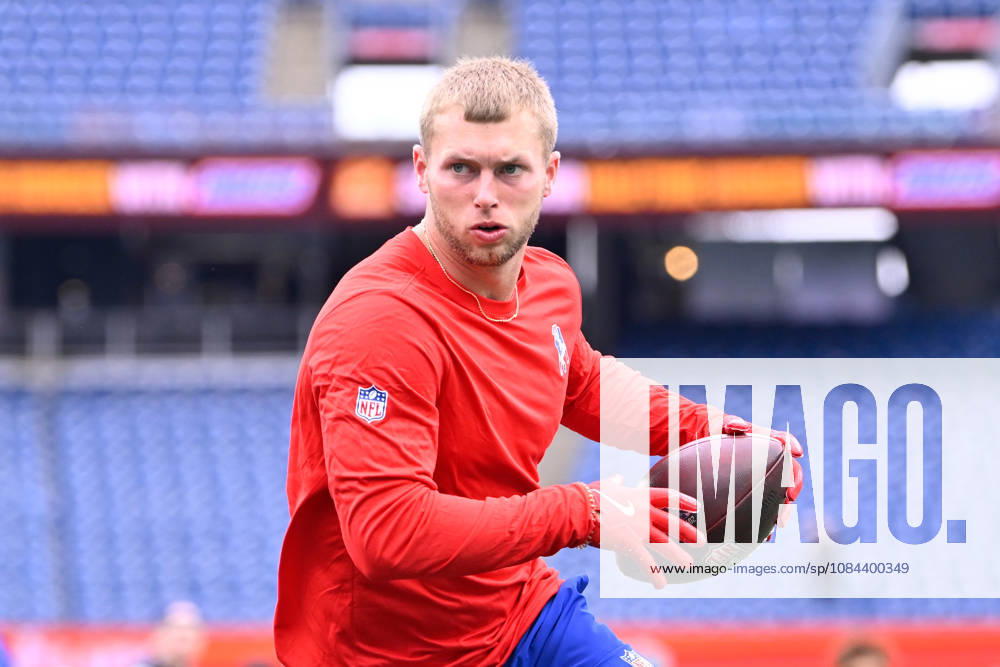 Oct 11, 2026; Foxborough, MA, USA; New England Patriots wide receiver Efton Chism III (86) warms up before a game against the Las Vegas Raiders at Gillette Stadium. Mandatory Credit: -Cal Media Foxborough USA - ZUMAc04_ 20261011_zma_c04_022