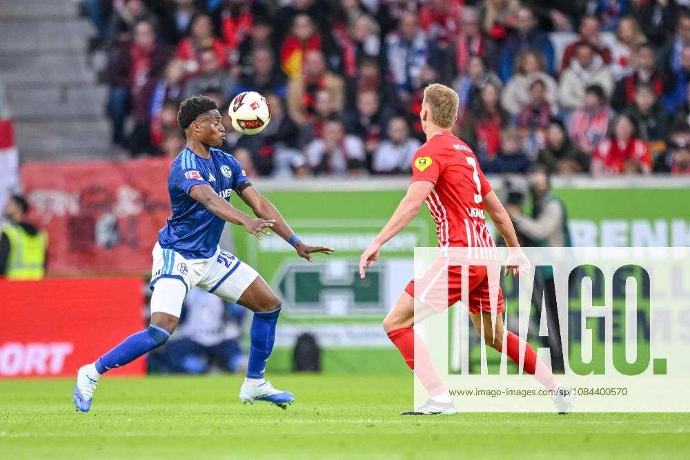 Junior Adamu of FC Schalke 04 and Philipp Lienhart of SC Freiburg battle for the ball during the Bundesliga match between Sport Club Freiburg and FC Schalke 04 at Europa-Park Stadium on October 11, 2026, in Freiburg im Breisgau, Germany Photo by Harry Langer DeFodi Images Junior Adamu of FC Schalke 04 and Philipp Lienhart of SC Freiburg battle for the ball during the Bundesliga match between Sport Club Freiburg and FC Schalke 04 at Europa Park Stadion on October 11, 2026, in Freiburg im Breisgau, Germany. Photo by Harry Langer, DeFodi Images. DFB and DFL regulations prohibit any use of photographs as image sequences and or quasi-video. Photo by Harry Langer, DeFodi Images. DFB and DFL regulations prohibit any use of photographs as imSEQUENCES AND OR QUASI-VIDEO