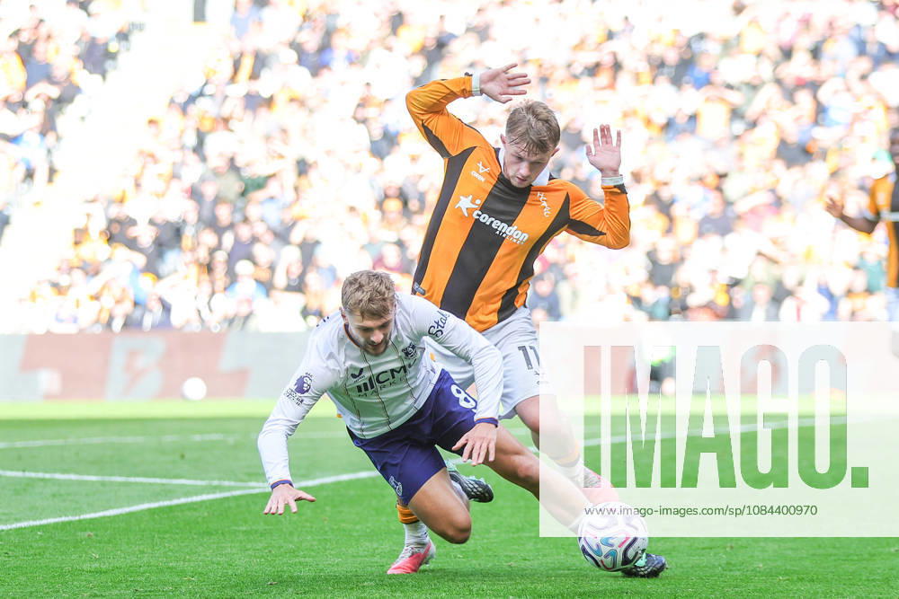 11th October 2026; MKM Stadium, Hull, England; Premier League Football, Hull City versus Everton; Joe Gelhardt of Hull City fouls Kiernan Dewsbury-Hall of Everton DavexLofthouse