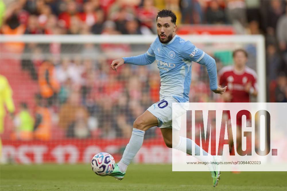 Football - FA Premier League - Liverpool FC v Manchester City FC LIVERPOOL, ENGLAND - Sunday, October 11, 2026: Manchester City s Rayan Cherki during the FA Premier League match between Liverpool FC and Manchester City FC at Anfield. (Photo by David Rawcliffe Propaganda) LIVERPOOL Anfield MERSEYSIDE ENGLAND