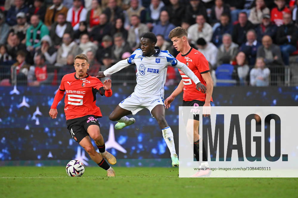 Stade Rennais FC v AJ Auxerre - Ligue 1 McDonald s 2026 2027 Valentin RONGIER of Rennes , Naouirou AHAMADA of Auxerre , Charlie CRESSWELL of Stade Rennais during Ligue 1 McDonald s match between Rennes and Auxerre at Roazhon Park on October 11, 2026 in Rennes, France. Rennes France