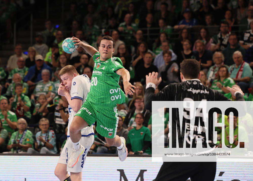 GER HBL 2026–2027 Season: Füchse Berlin vs. TBV Lemgo, October 11, 2026, MAX SCHMELING HALLE, Berlin; Tim FREIHÖFER (Füchse Berlin) 20, Domenico EBNER (TBV Lemgo Lippe) 94