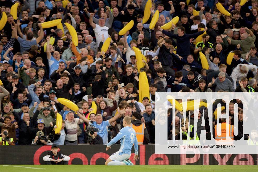 Football - FA Premier League - Liverpool FC v Manchester City FC LIVERPOOL, ENGLAND - Sunday, October 11, 2026: Manchester City s Erling Haaland celebrates after scoring the first goal during the FA Premier League match between Liverpool FC and Manchester City FC at Anfield. (Photo by David Rawcliffe Propaganda) LIVERPOOL Anfield MERSEYSIDE ENGLAND