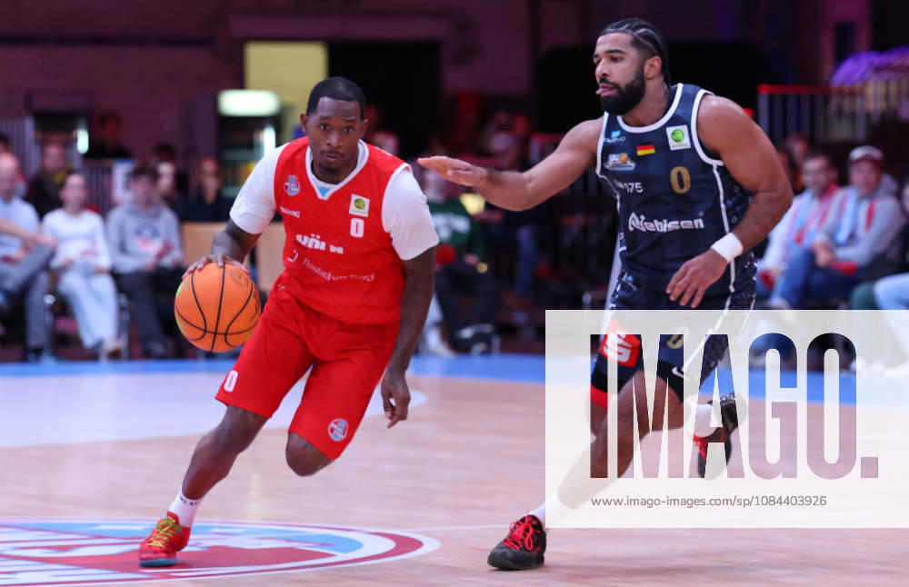 V l Cedric Cezell Russell Jr., RheinStars Cologne 00, Tyreese Blunt, Eisbären Bremerhaven 00 GER, RheinStars Cologne vs. Eisbären Bremerhaven, Basketball, ProA, Matchday 4, 2026–2027 Season, October 11, 2026 GER, RheinStars Cologne vs. Eisbären Bremerhaven, Basketball, ProA, Matchday 4, 2026–2027 Season, October 11, 2026 RheinStars Cologne