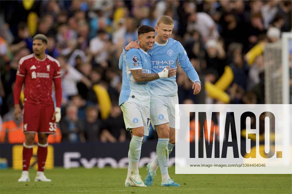 Football - FA Premier League - Liverpool FC v Manchester City FC LIVERPOOL, ENGLAND - Sunday, October 11, 2026: Manchester City s Erling Haaland celebrates with team-mate Enzo Fernandez after scoring the first goal during the FA Premier League match between Liverpool FC and Manchester City FC at Anfield. (Photo by David Rawcliffe Propaganda) LIVERPOOL Anfield MERSEYSIDE ENGLAND