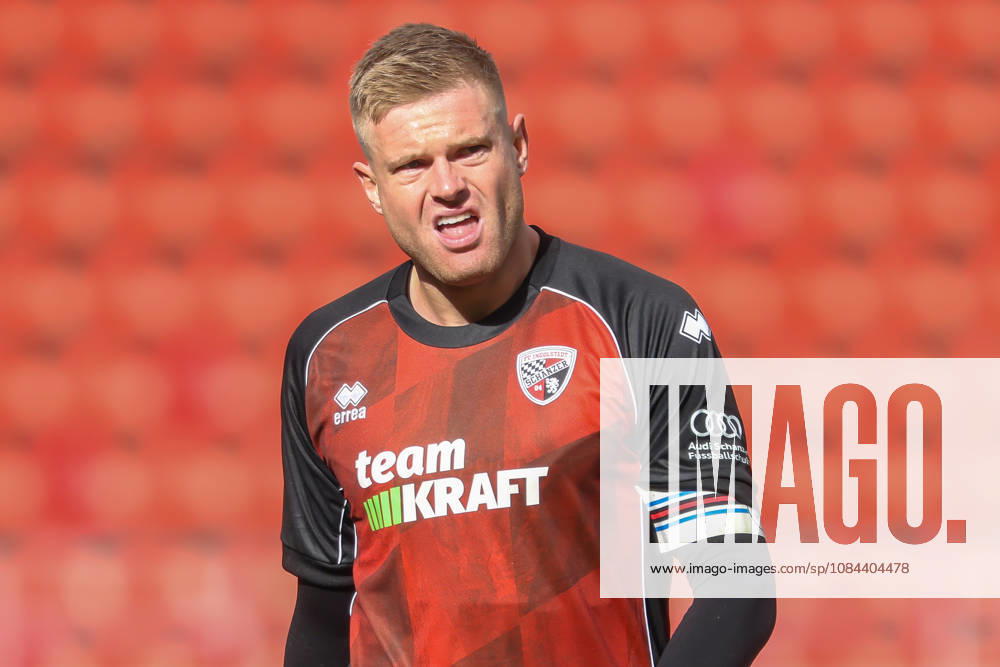Ingolstadt, Germany, October 11, 2026; 3rd League 2026–2027, Matchday 8: FC Ingolstadt 04 vs. SV Wehen Wiesbaden. Pictured: Lars Lokotsch (FCI). DFB and DFL regulations prohibit any use of photographs as image sequences and or quasi-video.