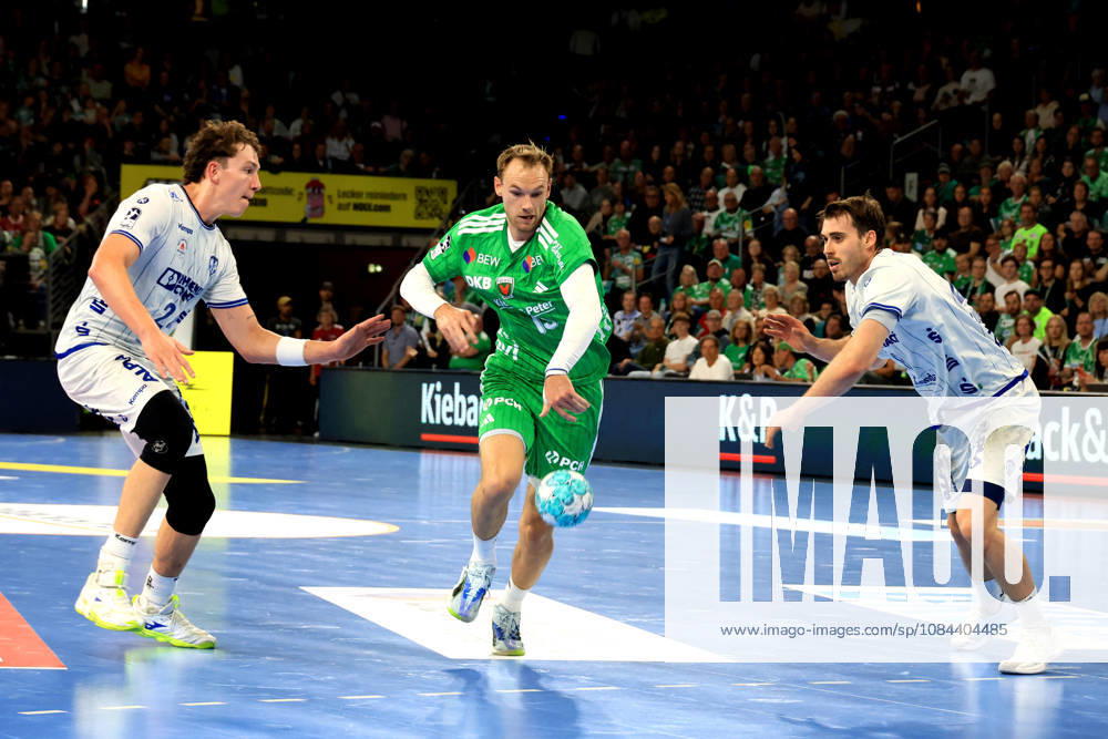 GER Germany, Handball, 1st Bundesliga, August 27, 2026, 2026–2027 season, Berlin, Fuechse Berlin vs. TBV Lemgo Lippe, Mathias Gidsel (Fuechse Berlin 19), Joel Willecke (Lemgo 24), Hendrik Wagner (Lemgo 28), nordphoto GmbH, Engler Berlin, Max Schmeling Hall, Berlin, Germany