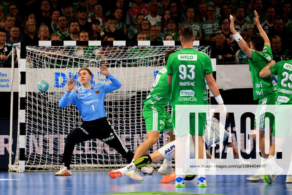 GER Germany, Handball, 1st Bundesliga, August 27, 2026, 2026–2027 season, Berlin, Fuechse Berlin vs. TBV Lemgo Lippe, Lasse Ludwig (Fuechse Berlin 1), Samuel Zehnder (Lemgo 4), nordphoto GmbH, Engler Berlin, Max Schmeling Halle, Berlin, Germany