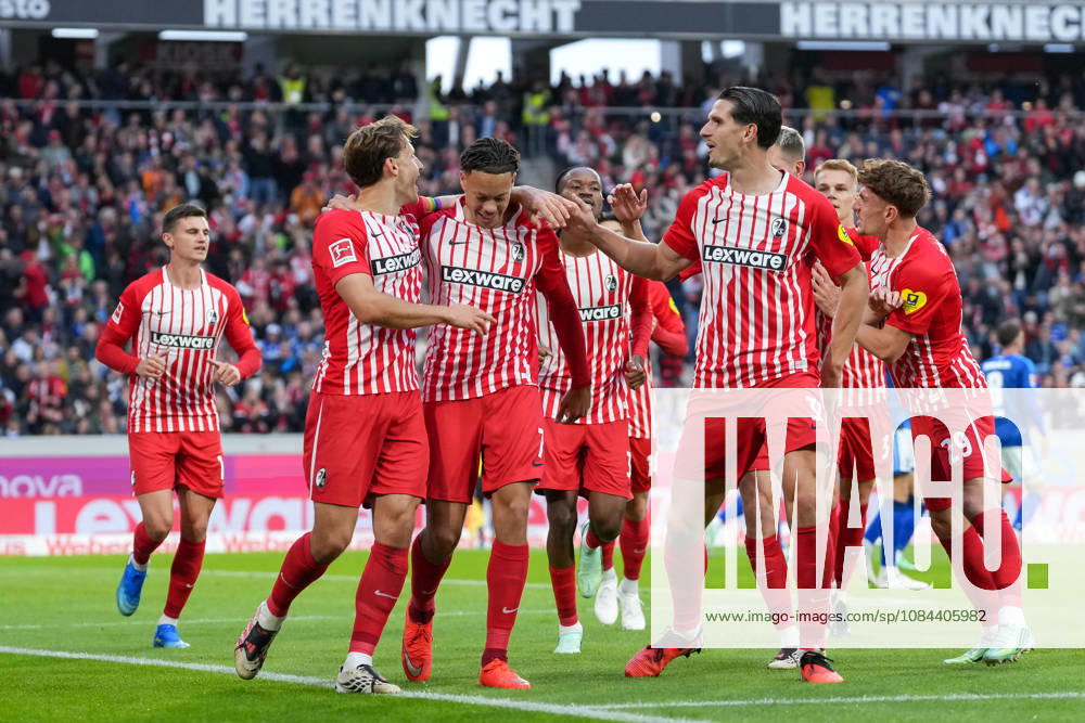 Maximilian Eggestein, SC Freiburg, 08, Derry Scherhant, SC Freiburg, 07, Igor Matanovic SC Freiburg, 31, goal celebration, emotions, shot on goal, finish, goal scored, goal, hit, Germany, soccer, Bundesliga 1, Matchday 5, 2026–2027, SC Freiburg vs. FC Schalke 04, October 11, 2026, Europa-Park Stadium, Freiburg, Freiburg, Europa-Park Stadium, Baden-Württemberg, Germany