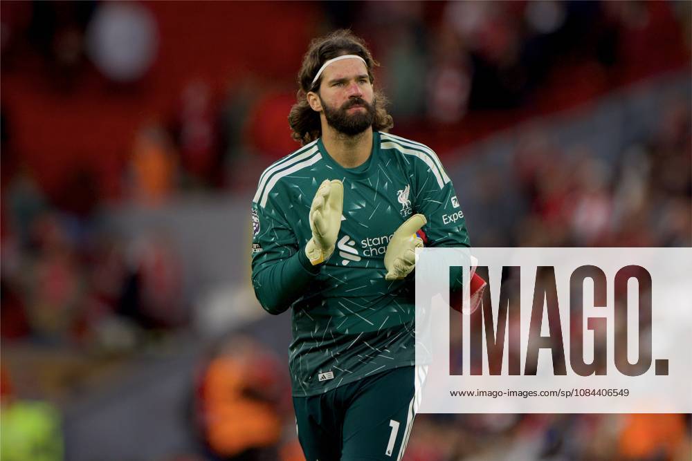 Football - FA Premier League - Liverpool FC v Manchester City FC LIVERPOOL, ENGLAND - Sunday, October 11, 2026: Liverpool s goalkeeper Alisson Becker applauds the supporters after the FA Premier League match between Liverpool FC and Manchester City FC at Anfield. Manchester City won 3-0. (Photo by David Rawcliffe Propaganda) LIVERPOOL Anfield MERSEYSIDE ENGLAND
