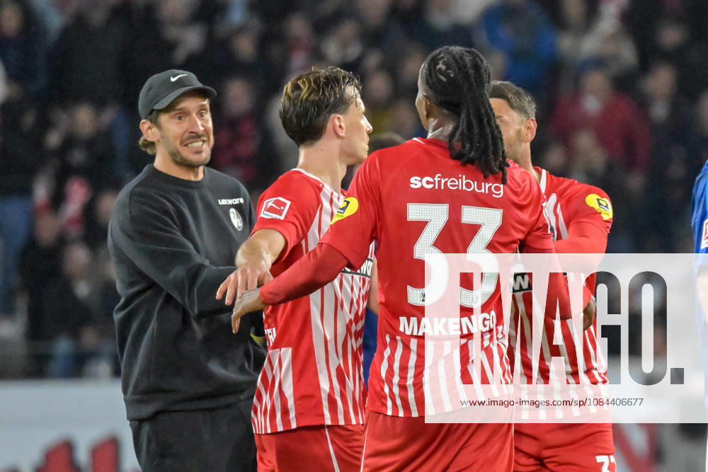 Jordy Makengo, SC Freiburg, 33; Maximilian Eggestein, SC Freiburg, 08, Vincenzo Grifo (SC Freiburg), 32, and Julian Schuster (SC Freiburg); coaches celebrate after the final whistle GER, SC Freiburg vs. Schalke 04, Soccer, Bundesliga, Matchday 5, 2026–2027 season, October 11, 2026 DFL DFB regulations prohibit any use of photographs as image sequences and or quasi-video GER, SC Freiburg vs. Schalke 04, soccer, Bundesliga, Matchday 5, 2026–2027 season, October 11, 2026, Freiburg