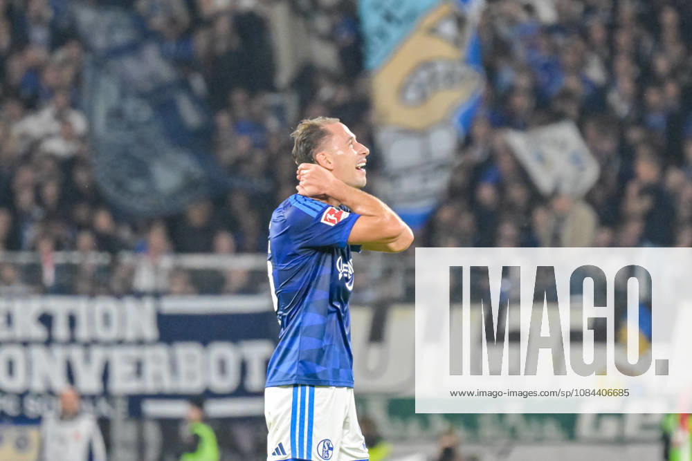 Nikola Katic, FC Schalke 04, 25 minutes after the end of the game (GER), SC Freiburg vs. Schalke 04, soccer, Bundesliga, Matchday 5, 2026–2027 season, October 11, 2026 DFL and DFB regulations prohibit any use of photographs as image sequences and or quasi-video GER, SC Freiburg vs. Schalke 04, soccer, Bundesliga, Matchday 5, 2026–2027 season, October 11, 2026, Freiburg