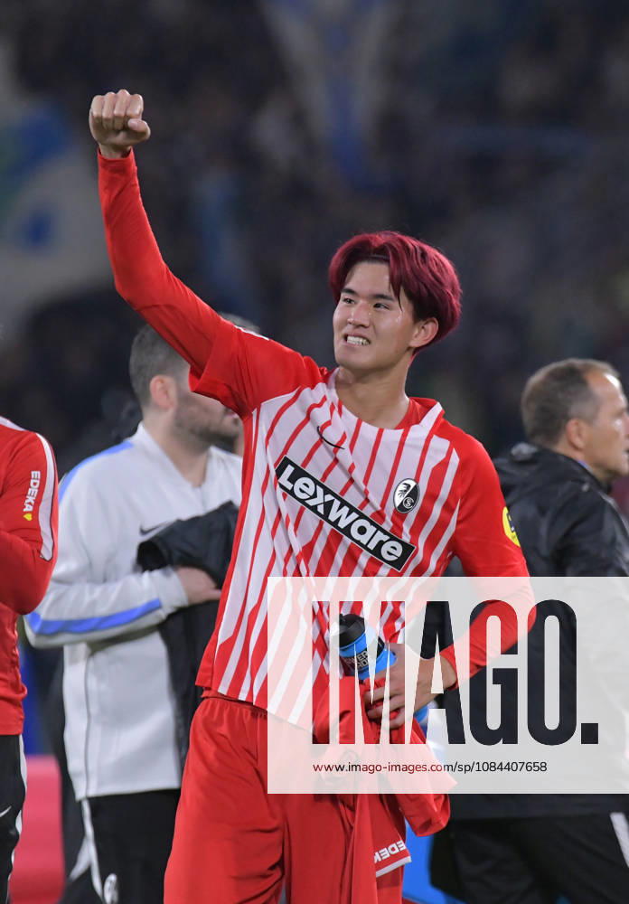 Soccer, Bundesliga 1, SC Freiburg vs. FC Schalke 04, Keisuke Goto, SC Freiburg, DFL, DFB. REGULATIONS PROHIBIT ANY USE OF PHOTOGRAPHS AS IMAGE SEQUENCES AND OR QUASI-VIDEO. Freiburg