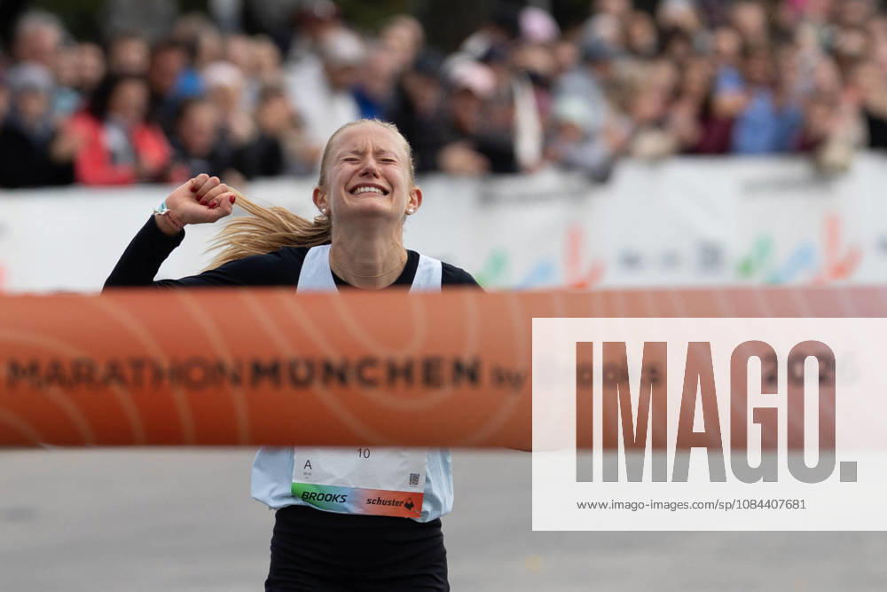 2026 Munich Marathon, Munich, October 11, 2026 Nina REUTER GER Frankfurt Athletics crosses the finish line first in 02:32:01 and defends her title at the marathon as part of the MARATHON MÜNCHEN by Brooks 2026 Munich