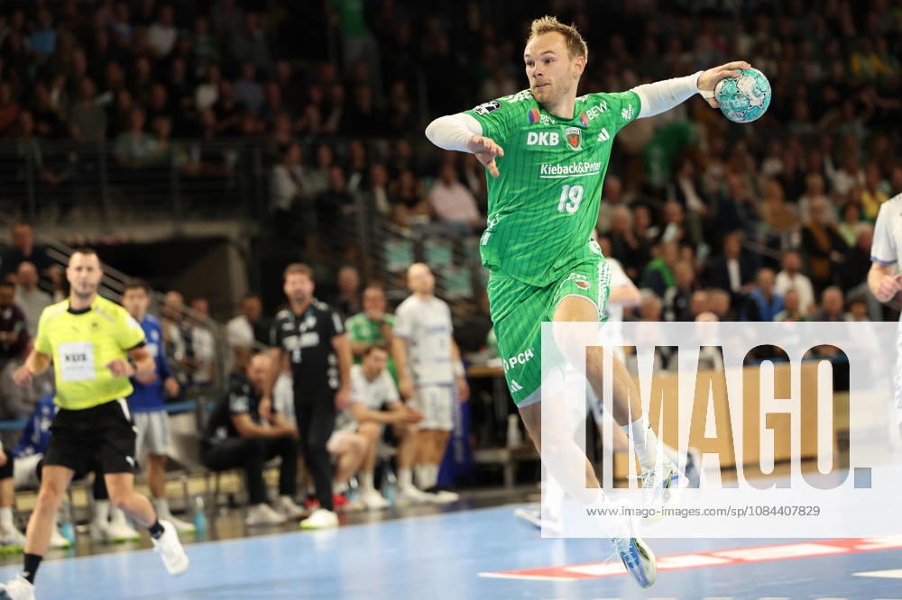 Handball, Opel HBL, 2026–2027 season, 1st HBL, Füchse Berlin vs. TBV Lemgo Lippe, Max Schmeling Hall, Mathias Gidsel (Füchse Berlin), 19 on a fast break, Berlin, Deutschkand