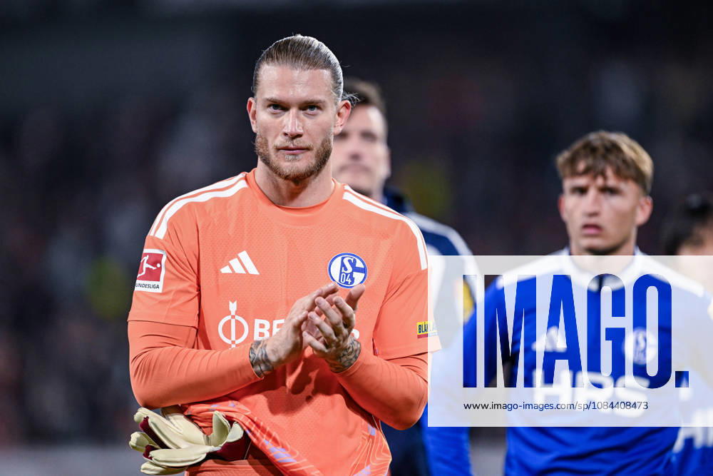 Soccer, 2026–2027 Season, Bundesliga, SC Freiburg vs. FC Schalke 04, The FC Schalke 04 players are disappointed after the final whistle; goalkeeper Loris Karius, FC Schalke 04. Photo: xRHR, YYx
