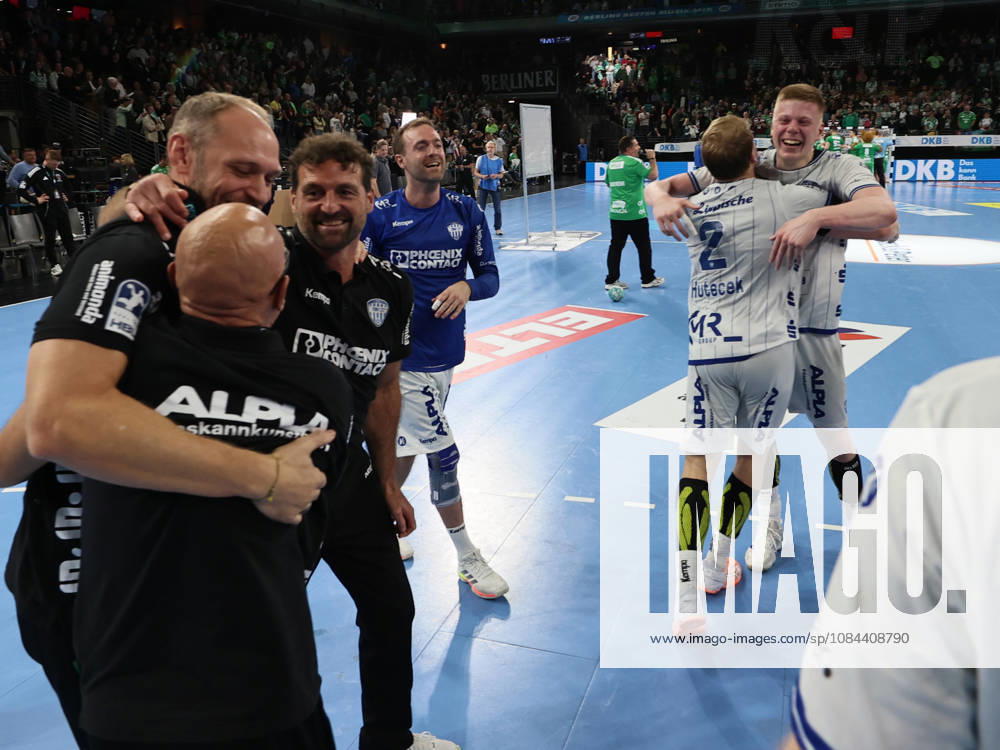 GER HBL 2026–2027 Season: FÜCHSE Berlin vs. TBV Lemgo, October 11, 2026, MAX SCHMELING HALLE, Berlin; Joy and Exuberance at TBV Lemgo Lippe; Away Win