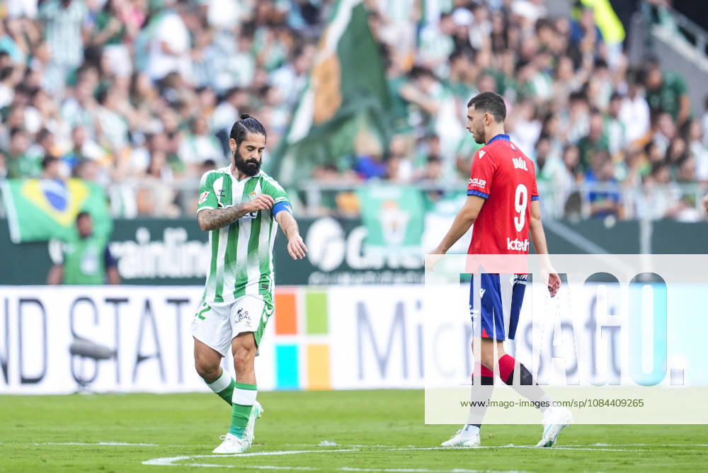 Francisco Alarcon Isco of Real Betis Balompie celebrates a goal during the Spanish league, LaLiga EA Sports, football match played between Real Betis and CA Osasuna at La Cartuja stadium on October 11, 2026, in Sevilla, Spain. Sevilla Spain - ZUMAa181 20261011_zaa_a181_195