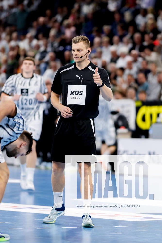 Kiel, October 11, 2026; Handball, 1st Bundesliga 2026–27, THW Kiel vs. Handball Club Hamburg; Referee: Konrad Gimmler