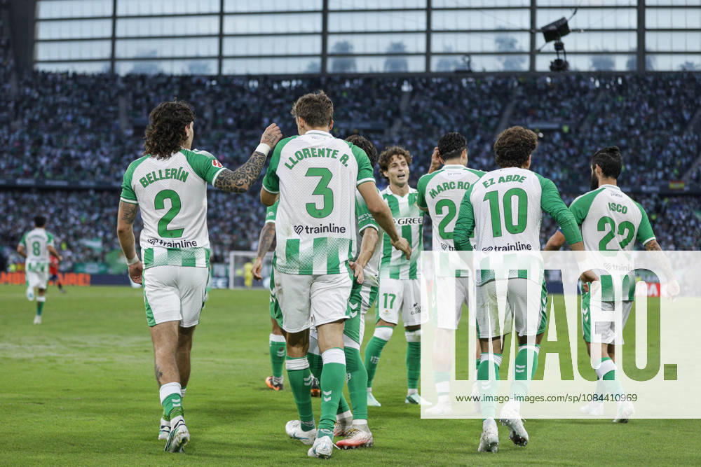 ESP: Real Betis - CA Osasuna. La Liga EA Sports. Matchday 8. Diego Llorente of Real Betis during the La Liga EA Sports match between Real Betis and CA Osasuna played at La Cartuja Stadium on Oct 11, 2026 in Sevilla, Spain. kpng