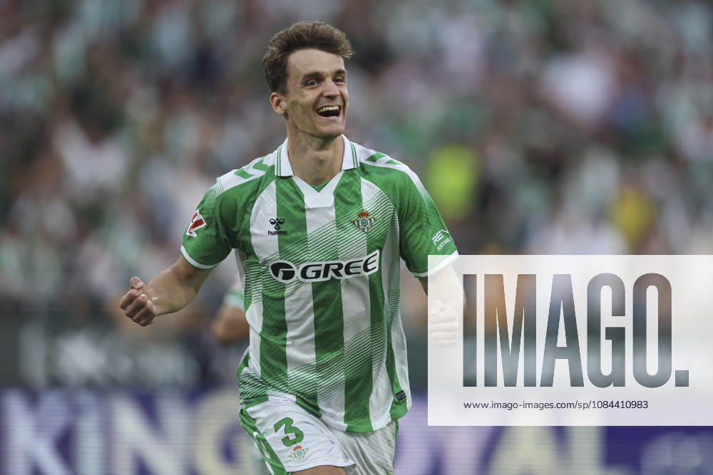 ESP: Real Betis - CA Osasuna. La Liga EA Sports. Matchday 8. Diego Llorente of Real Betis during the La Liga EA Sports match between Real Betis and CA Osasuna played at La Cartuja Stadium on Oct 11, 2026 in Sevilla, Spain. kpng