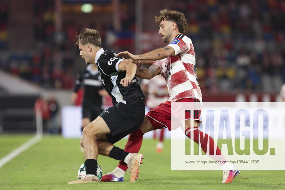 Nick Seidel of SC Verl and Fabian Schleusener of Fortuna Düsseldorf battle for the ball during the 3. Liga match between Fortuna Düsseldorf and SC Verl at the Merkur Spiel Arena on October 11, 2026, in Düsseldorf, Germany. Photo by Oliver Kaelke, DeFodi Images. Nick Seidel of SC Verl and Fabian Schleusener of Fortuna Düsseldorf battle for the ball during the 3. Liga match between Fortuna Düsseldorf and SC Verl at Merkur Spiel Arena on October 11, 2026 in Düsseldorf, Germany Photo by Oliver Kaelke, DeFodi Images DFB and DFL regulations prohibit any use of photographs as image sequences and or quasi-video Photo by Oliver Kaelke, DeFodi Images