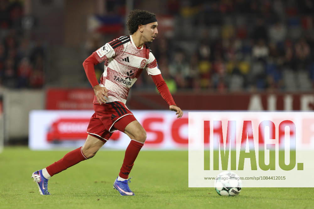 Anas Slimani of Fortuna Düsseldorf in action, on the ball, making a solo run during the 3. Liga match between Fortuna Düsseldorf and SC Verl at Merkur Spiel Arena on October 11, 2026, in Düsseldorf, Germany. Photo by Oliver Kaelke, DeFodi Images. Anas Slimani of Fortuna Düsseldorf controls the ball during the 3. Liga match between Fortuna Düsseldorf and SC Verl at Merkur Spiel Arena on October 11, 2026 in Düsseldorf, Germany. Photo by Oliver Kaelke, DeFodi Images. DFB and DFL regulations prohibit any use of photographs as image sequences and or quasi-video. Photo by Oliver Kaelke, DeFodi Images.