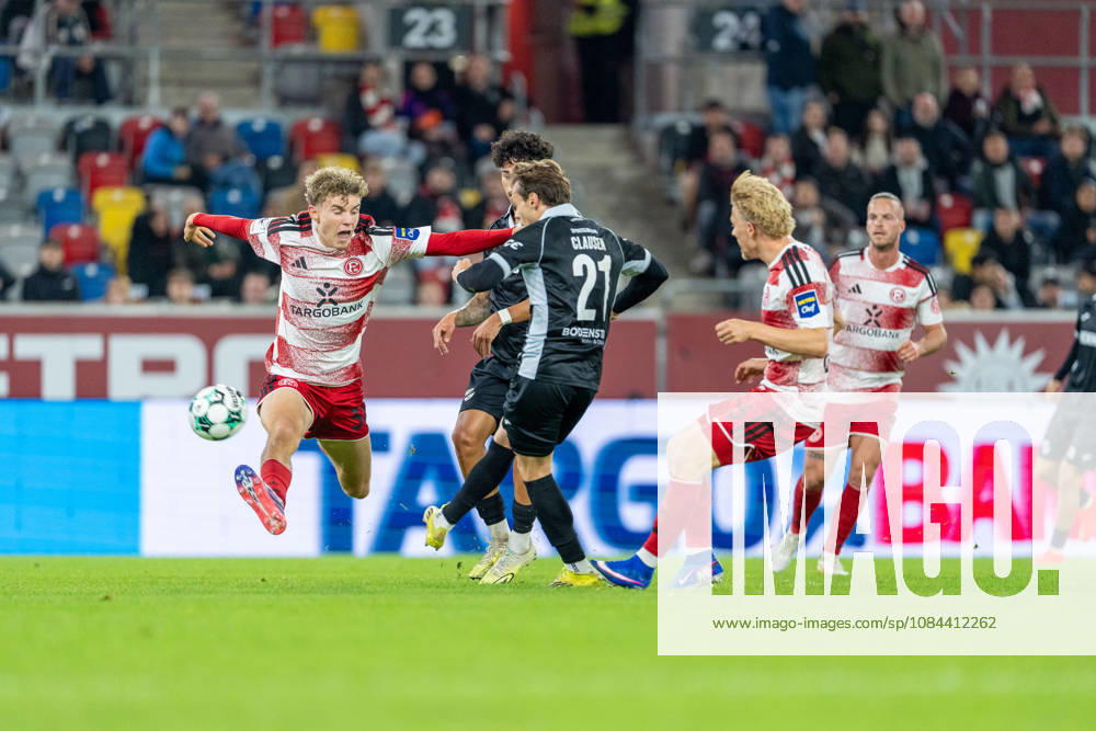 Elias Arden (Fortuna Düsseldorf, 38) blocks a shot by Mika Clausen (SC Verl, 21), Andre Leipold (SC Verl, 20), and Andreas Mueller (Fortuna Düsseldorf, 06, and Jorrit Hendrix of Fortuna Düsseldorf, 08. Fortuna Düsseldorf vs. SC Verl, soccer, 3rd Division, Matchday 8, 2026–27 season, December 10, 2026, DFL regulations prohibit any use of photographs as image sequences and or quasi-video. Fortuna Düsseldorf vs. SC Verl, soccer, 3rd Division, Matchday 8, 2026–27 season, October 12, 2026, Düsseldorf