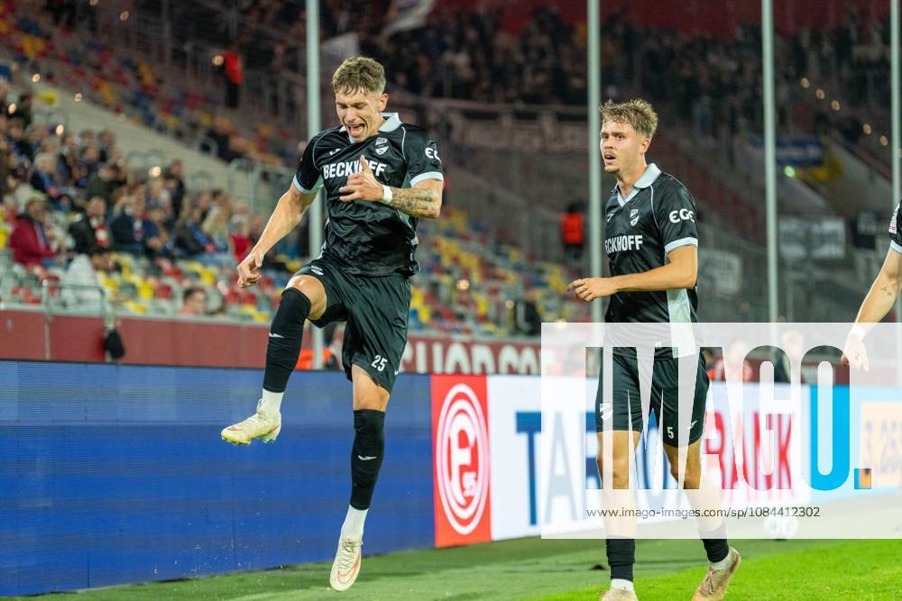 Tim Heike (SC Verl, 25) celebrates his goal to tie the game at 1–1 with a leap of joy; Nick Seidel (SC Verl, 05) joins him. Fortuna Düsseldorf vs. SC Verl, soccer, 3rd Division, Matchday 8, 2026–27 season, October 12, 2026, DFL regulations prohibit any use of photographs as image sequences and or quasi-video. Fortuna Düsseldorf vs. SC Verl, soccer, 3. Liga, Matchday 8, 2026–27 season, October 12, 2026, Düsseldorf