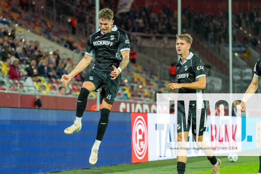 Tim Heike (SC Verl, 25) celebrates his goal to tie the game at 1–1 with a leap of joy; Nick Seidel (SC Verl, 05) joins him. Fortuna Düsseldorf vs. SC Verl, soccer, 3rd Division, Matchday 8, 2026–27 season, October 12, 2026, DFL regulations prohibit any use of photographs as image sequences and or quasi-video. Fortuna Düsseldorf vs. SC Verl, soccer, 3. Liga, Matchday 8, 2026–27 season, October 12, 2026, Düsseldorf