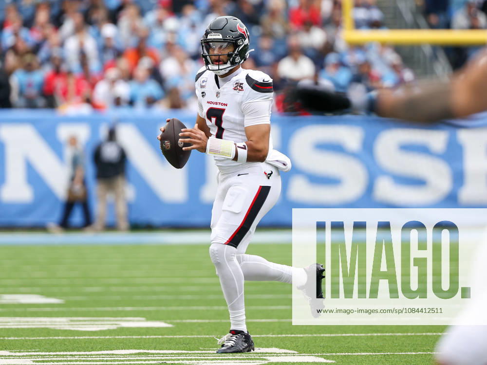 Oct 11, 2026; Nashville, TN, USA; Houston Texans quarterback C.J. Stroud (7) looks for an open receiver during the NFL, American Football Herren, USA regular season game between the Houston Texans and Tennessee Titans at Nissan Stadium. Mandatory Credit: -Cal Media NFL 2026: Texans Vs Titans OCT 11 - ZUMAc04_ 20261011_zma_c04_049