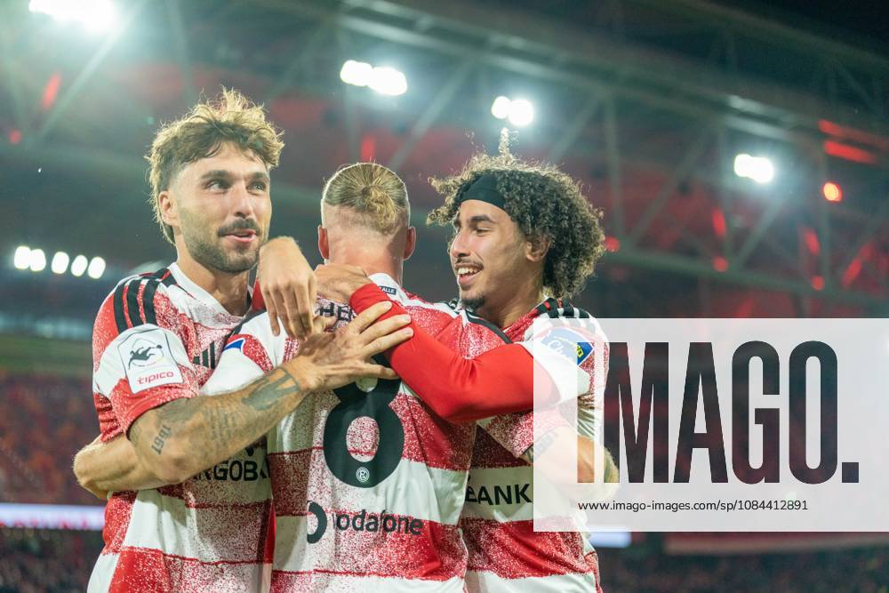 Fabian Schleusener, Fortuna Düsseldorf, 24, Jorrit Hendrix of Fortuna Düsseldorf, No. 08, and Anas Slimani of Fortuna Düsseldorf, No. 34, celebrate during Fortuna Düsseldorf vs. SC Verl, soccer, 3. Liga, Matchday 8, 2026–27 season, December 10, 2026, DFL regulations prohibit any use of photographs as image sequences and or quasi-video, Fortuna Düsseldorf vs. SC Verl, soccer, 3. Liga, Matchday 8, 2026–27 season, October 12, 2026, Düsseldorf