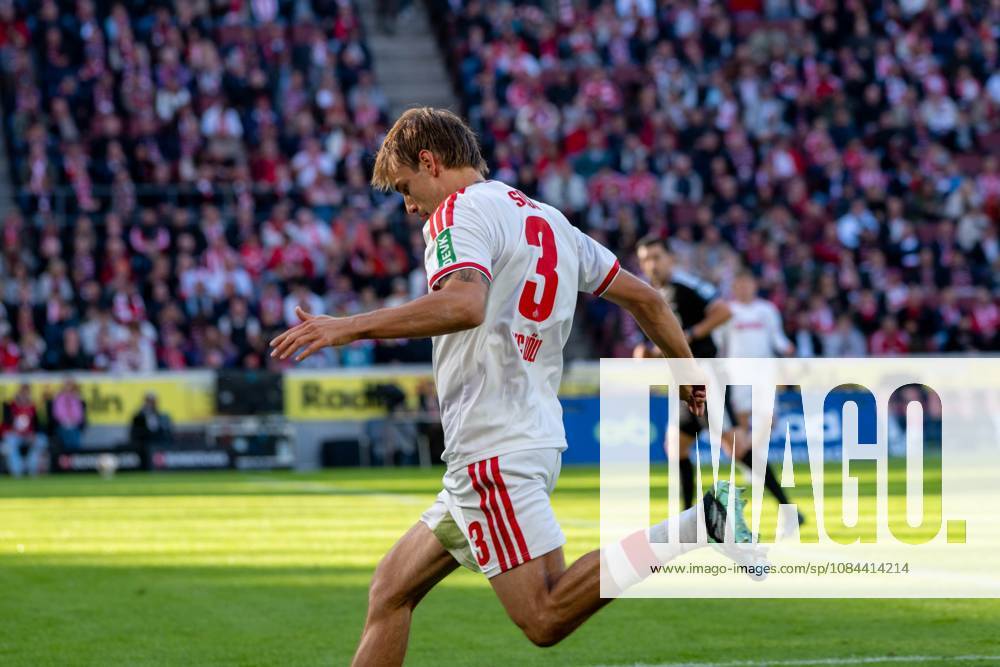 Borna Sosa, Defense, 1. FC Köln 3, 1. FC Köln vs. Borussia Mönchengladbach, Soccer, Bundesliga 1, Matchday 5, October 11, 2026. DFB and DFL regulations prohibit any use of photographs as image sequences and or quasi-video. Cologne, North Rhine-Westphalia, Germany