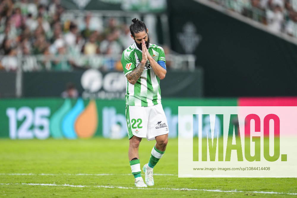 Francisco Alarcon Isco of Real Betis Balompie laments during the Spanish league, LaLiga EA Sports, football match played between Real Betis and CA Osasuna at La Cartuja stadium on October 11, 2026, in Sevilla, Spain. Real Betis V CA Osasuna - LaLiga EA Sports - ZUMAa181 20261011_zaa_a181_324
