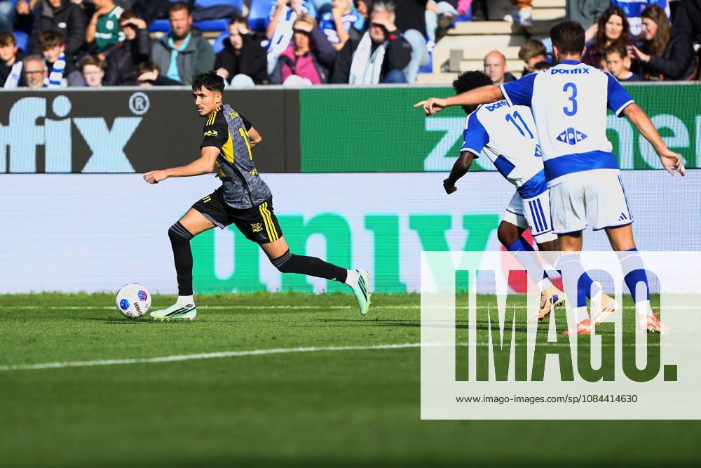 2026-10-11 VriendenLoterij Eredivisie: PEC Zwolle v SC Cambuur ZWOLLE, NETHERLANDS - OCTOBER 11: Ilyes Hamache of SC Cambuur during the VriendenLoterij Eredivisie match between PEC Zwolle and SC Cambuur at Mac3Park Stadion on October 11, 2026 in Zwolle, Netherlands. Zwolle Mac3Park Stadion Netherlands Content not available for redistribution in The Netherlands directly or indirectly through any third parties.