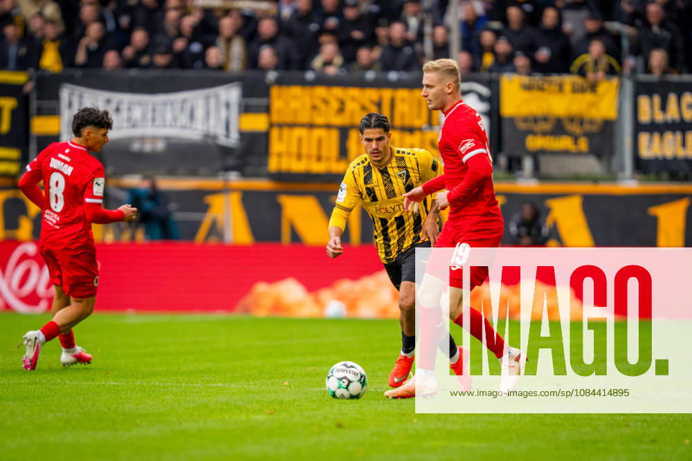 Fabio Torsiello (Alemannia Aachen, 17) vs. Meiko Sponsel (FC Viktoria Cologne, 19) TSV Alemannia Aachen vs. FC Viktoria Cologne, Soccer, 3rd Division, Matchday 8, 2026–2027 Season, October 11, 2026 DFB regulations prohibit any use of photographs as image sequences and or quasi-video TSV Alemannia Aachen vs. FC Viktoria Cologne, soccer, 3. Liga, Matchday 8, 2026–2027 Season, October 11, 2026, Aachen
