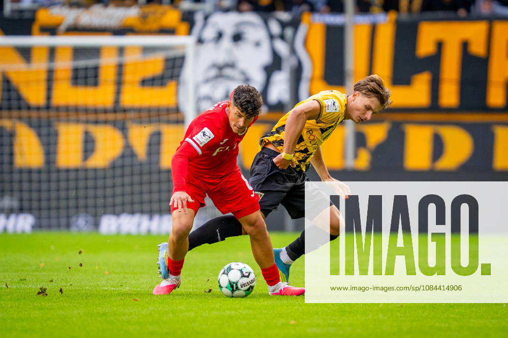 Taylan Duman, FC Viktoria Cologne, 08, vs. Matti Wagner, Alemannia Aachen, 03; TSV Alemannia Aachen vs. FC Viktoria Cologne, Soccer, 3rd Division, Matchday 8, 2026–2027 Season, October 11, 2026 DFB regulations prohibit any use of photographs as image sequences and or quasi-video TSV Alemannia Aachen vs. FC Viktoria Cologne, soccer, 3. Liga, Matchday 8, 2026–2027 season, October 11, 2026, Aachen