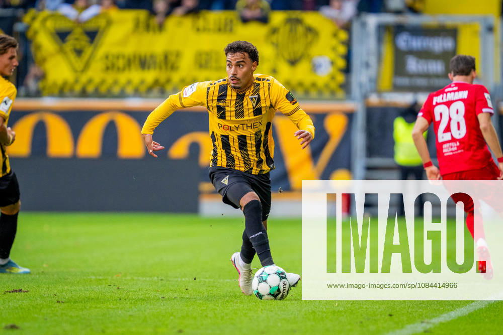 Mehdi Loune Alemannia Aachen, 10 TSV Alemannia Aachen vs. FC Viktoria Cologne, Soccer, 3rd Division, Matchday 8, 2026–2027 Season, October 11, 2026 DFB regulations prohibit any use of photographs as image sequences and or quasi-video TSV Alemannia Aachen vs. FC Viktoria Cologne, soccer, 3rd Division, Matchday 8, 2026–2027 season, October 11, 2026, Aachen