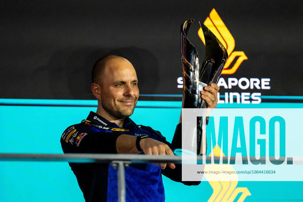 F1 - SINGAPORE GRAND PRIX 2026 LAMBIASE Gianpiero, Head of Race Engineering at Red Bull Racing, portrait, podium during the 2026 Formula 1 Singapore Grand Prix, 17th round of the 2026 Formula One World Championship, WM, Weltmeisterschaft from October 9 to 11, 2026 on the Marina Bay Street Circuit, in Singapore, Singapore - SingaporeSingapore