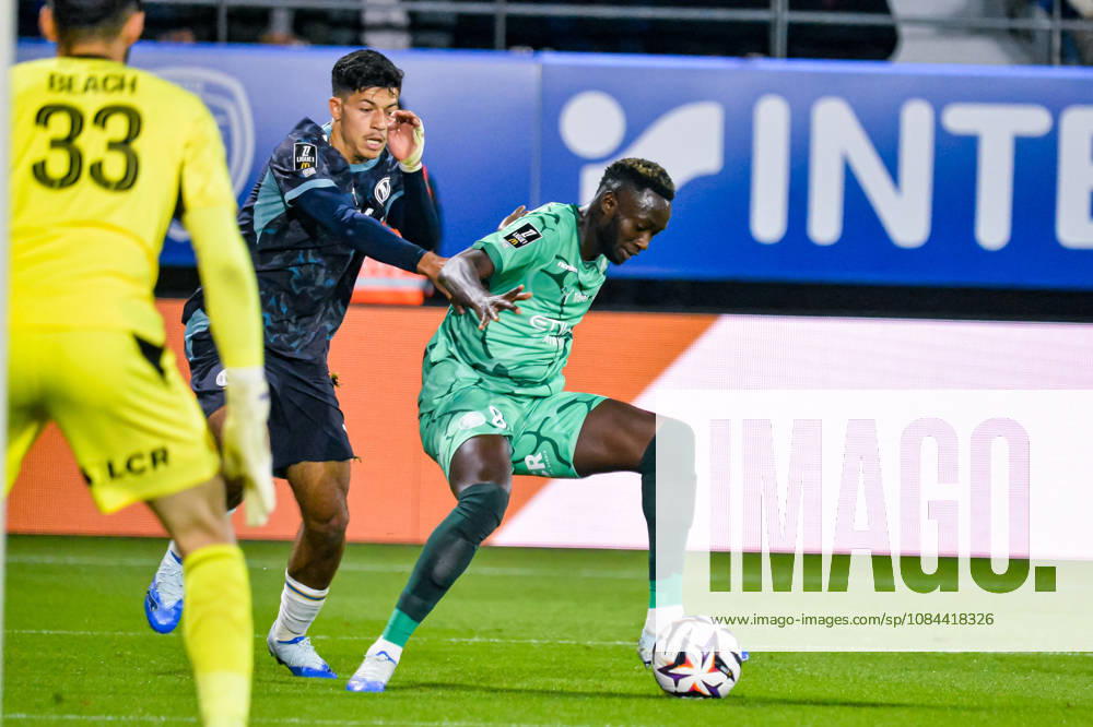 Mouhamed Diop (ESTAC Troyes) Kelyann Bezahaf (OM)