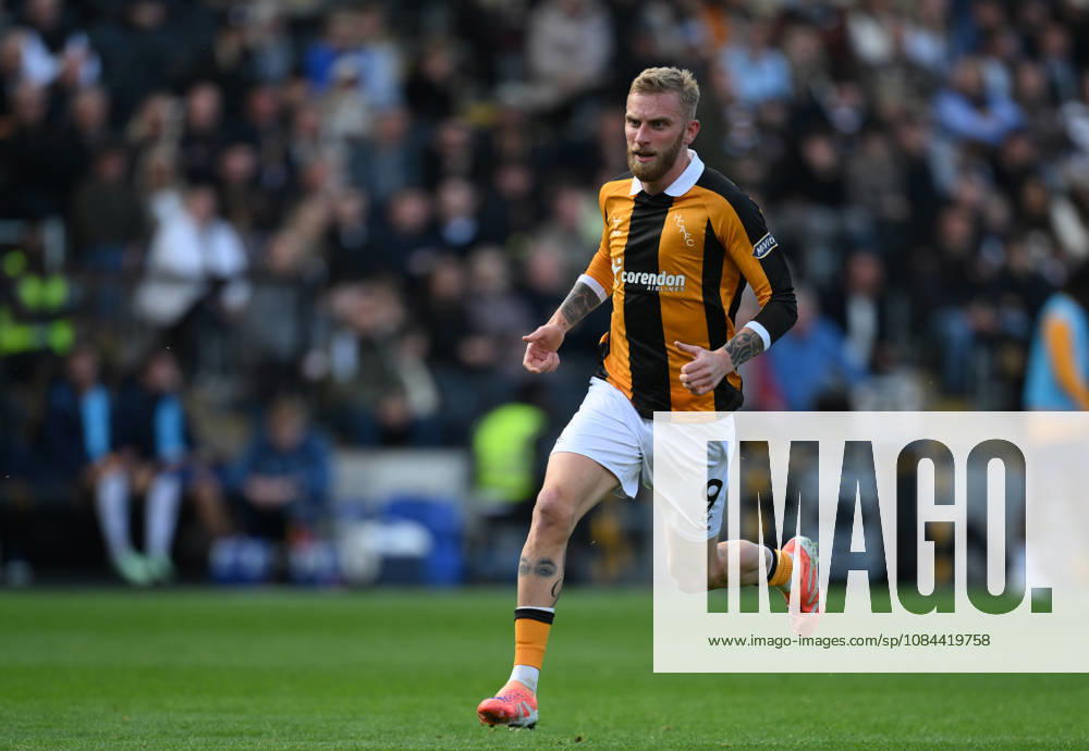 Hull City v Everton Premier League Hull City s Oli McBurnie during the Premier League match at the MKM Stadium, Hull 11 10 2026 UK Newspapers OUT