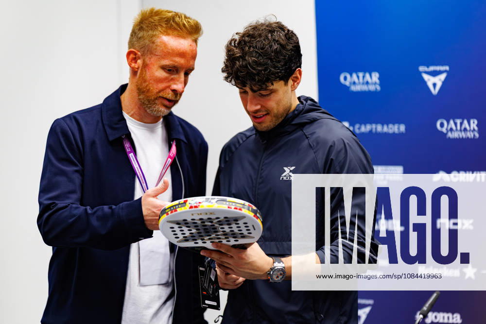 DÜSSELDORF, GERMANY - 11 OCTOBER 2026: Image shows Agustin Tapia (ARG) and Tournament Director Daniel Battistel during CUPRA Germany Premier Padel P2 2026 Day 8: Finals at CASTELLO Düsseldorf on 11 10 2026 in Düsseldorf, Germany. Germany